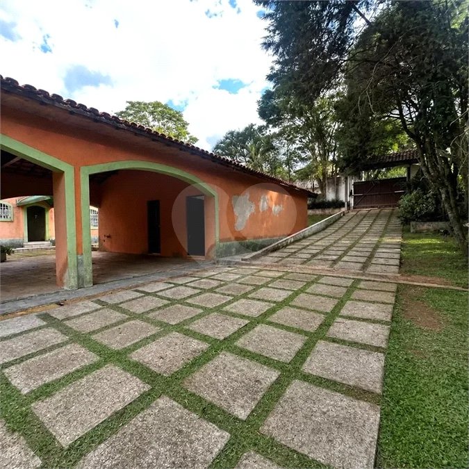 Casa/Chácara em Condomínio Fechado — Completa e com Lazer Exclusivo