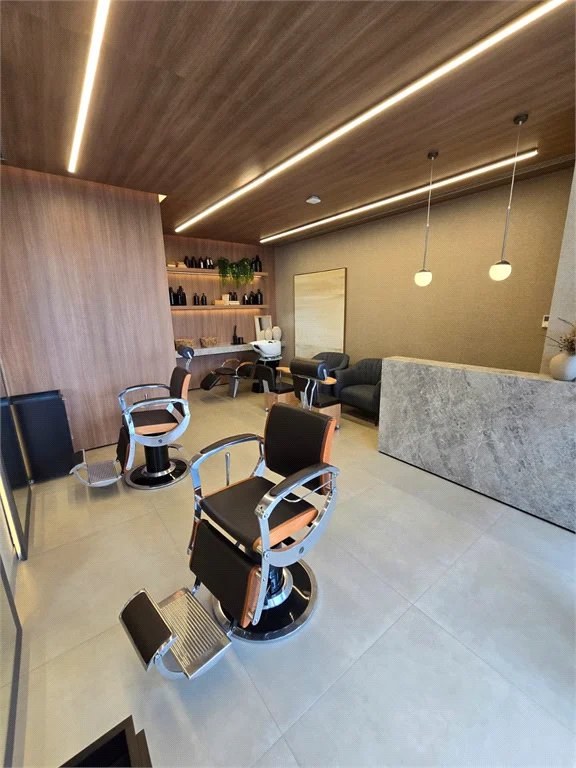 Apartamento à venda com 2 suítes em Jardim Morumbi, São Paulo, SP