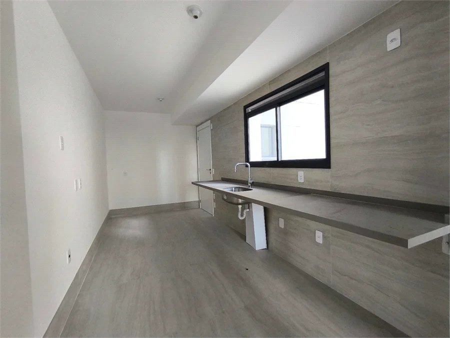Apartamento à venda ou para alugar com 3 suítes em Água Branca, São Paulo, SP