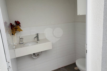 Casa à venda com 3 suítes no condomínio Residencial Veredas, Mogi das Cruzes - SP