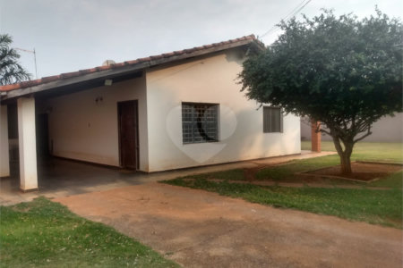 Chácara à venda com 2 quartos, sendo 1 suíte, em Estância Conceição, Itapetininga, SP