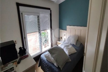 Casa à venda com 4 quartos, sendo 2 suítes,  em Pacaembu, São Paulo, SP