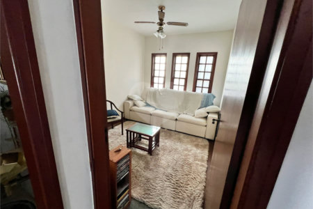 Casa à venda com 4 quartos, sendo 3 suítes, em Chácara Monte Alegre, São Paulo, SP
