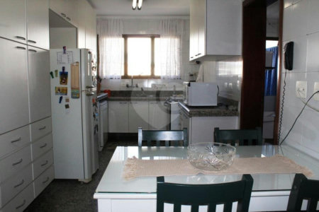 Apartamento à venda com 4 quartos, sendo 2 suítes,  em Vila Leopoldina, São Paulo, SP