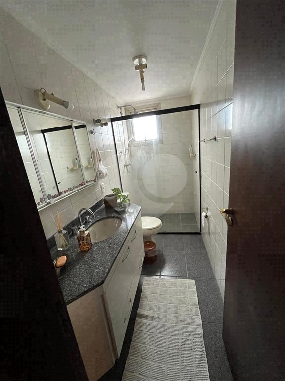 Apartamento à venda com 3 quartos, sendo 1 suíte, em Jardim Londrina, São Paulo, SP