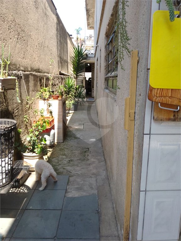 Sobrado à venda com 4 quartos, sendo 1 suíte, em Jardim Marisa, São Paulo, SP