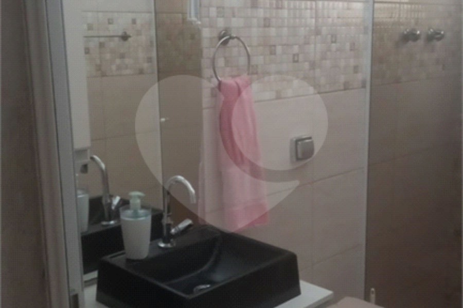 Casa à venda com 5 quartos, sendo 2 suítes, em Jardim Santa Clara, Guarulhos, SP