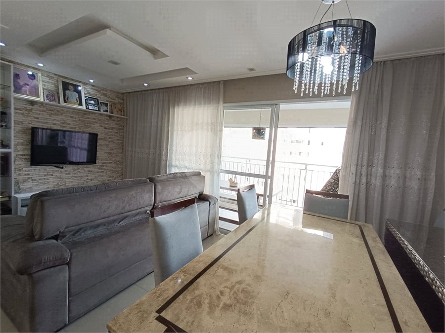 Apartamento à venda com 3 quartos, sendo 1 suíte, em Vila Leonor, Guarulhos, SP