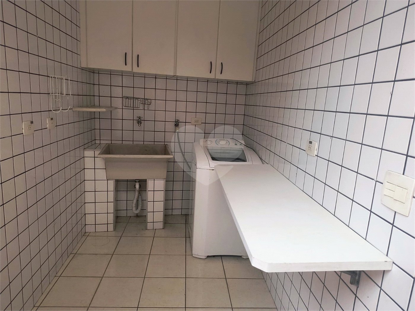 Sobrado à venda com 3 quartos, sendo 1 suíte,  em Vila Palmeiras, São Paulo, SP