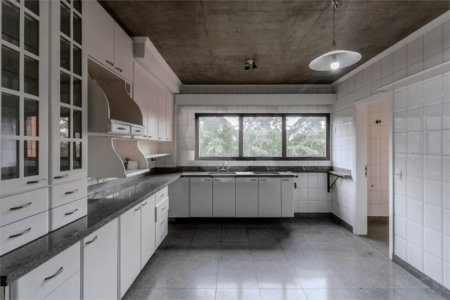 Apartamento à venda com 4 quartos, sendo 2 suítes, em Paraíso do Morumbi, São Paulo, SP