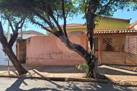 Casa à venda com 5 quartos, sendo 1 suíte, em Jardim Tamoio, Araraquara, SP
