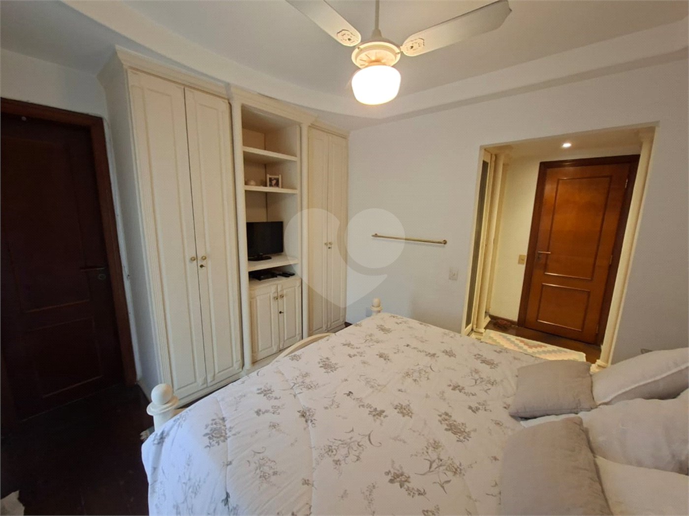 Cobertura à venda com 4 quartos, sendo 3 suítes,  em Vila Progredior, São Paulo, SP