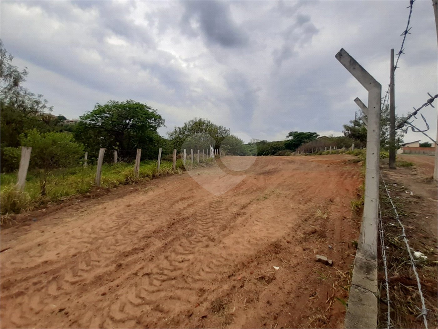 Terreno à venda em Jardim Leocádia, Sorocaba, SP
