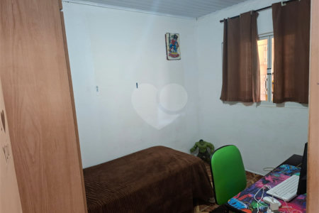 Casa à venda com 3 quartos em Cambuí, Itapetininga, SP