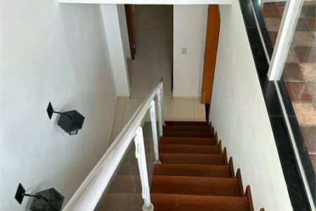 Casa de Vila para alugar com 4 suítes em Vila Romana, São Paulo, SP