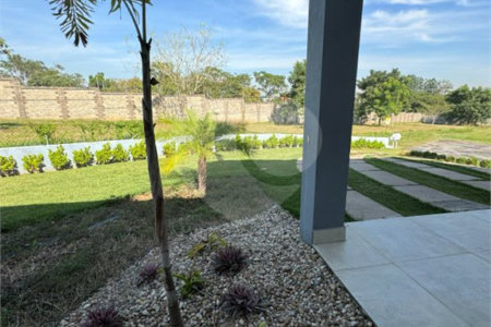 Casa à venda com 4 suítes no condomínio Fazenda Palmeiras Imperiais, Salto - SP