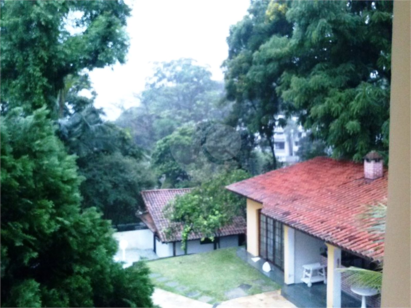 Sobrado à venda com 4 quartos, sendo 2 suítes, em Horto, São Paulo, SP