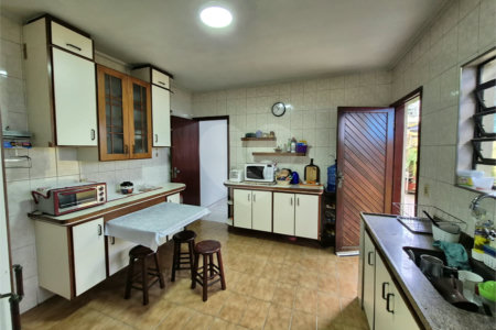Sobrado à venda com 4 quartos em Jardim Sarah, São Paulo, SP