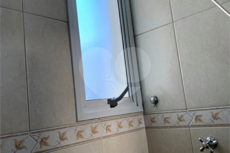 Casa à venda com 3 quartos, sendo 2 suítes,  no condomínio Residencial Jardins, São Bernardo do Campo - SP
