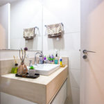 Apartamento à venda com 2 quartos, sendo 1 suíte,  em Jardim das Acácias, São Paulo, SP