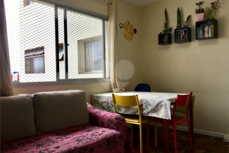 Apartamento à venda com 1 quarto em Cambuci, São Paulo, SP