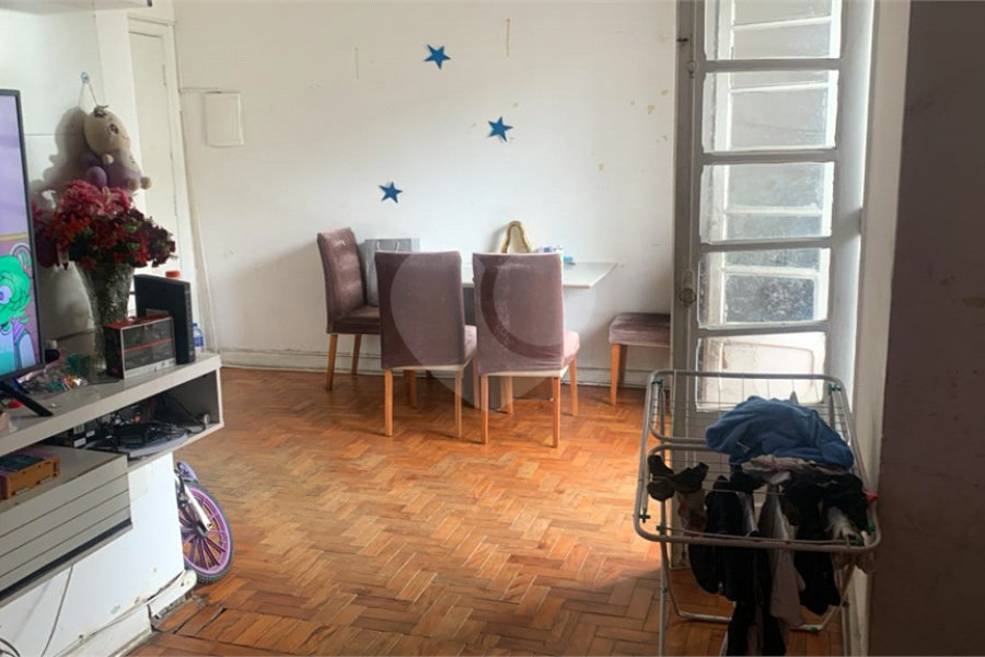 Apartamento à venda com 2 quartos em Bom Retiro, São Paulo, SP