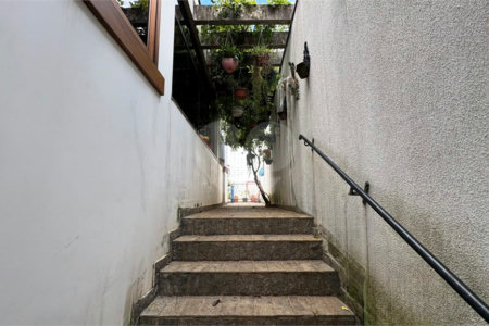 Casa à venda com 5 quartos, sendo 2 suítes,  no condomínio Village D'avignon, Sorocaba - SP
