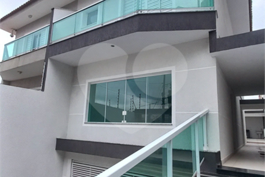 Sobrado à venda com 3 suítes em Vila Nova Mazzei, São Paulo, SP