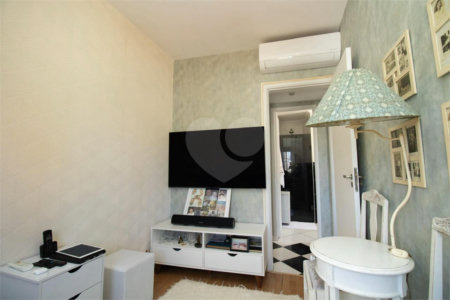 Apartamento à venda com 2 quartos em Indianópolis, São Paulo, SP