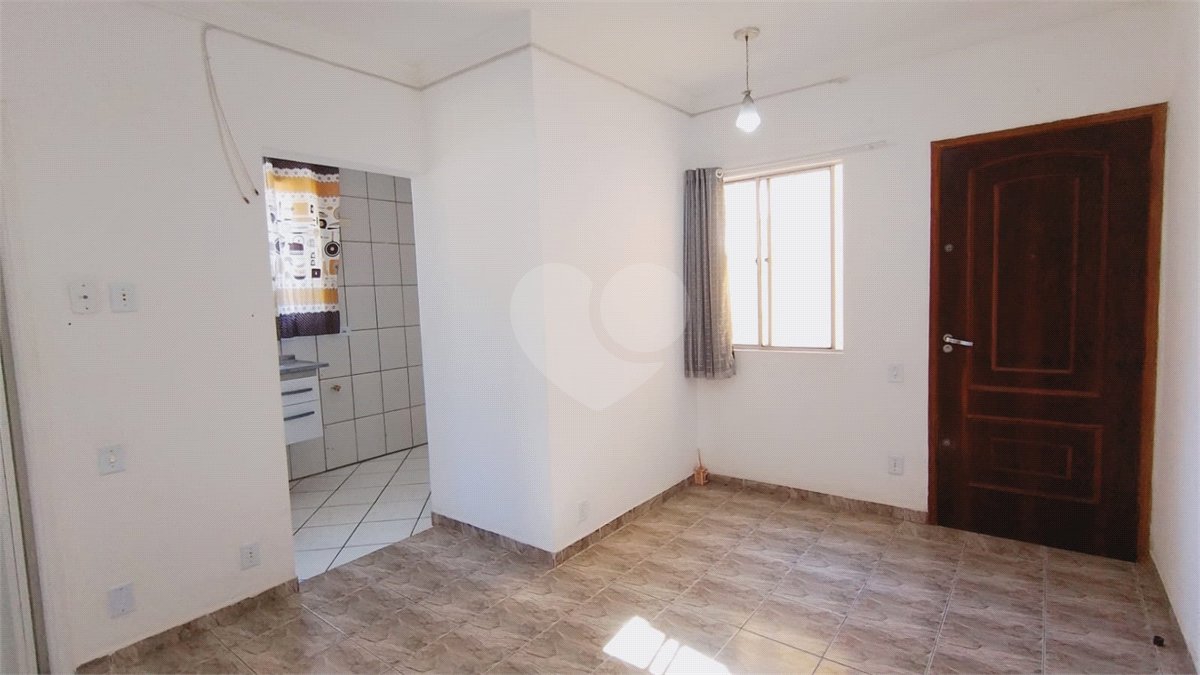 Apartamento à venda com 2 quartos em Jardim Guadalajara, Sorocaba, SP