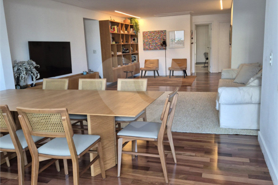 Apartamento à venda com 3 suítes em Santana, São Paulo, SP