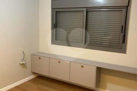 Apartamento à venda com 3 suítes em Parada Inglesa, São Paulo, SP
