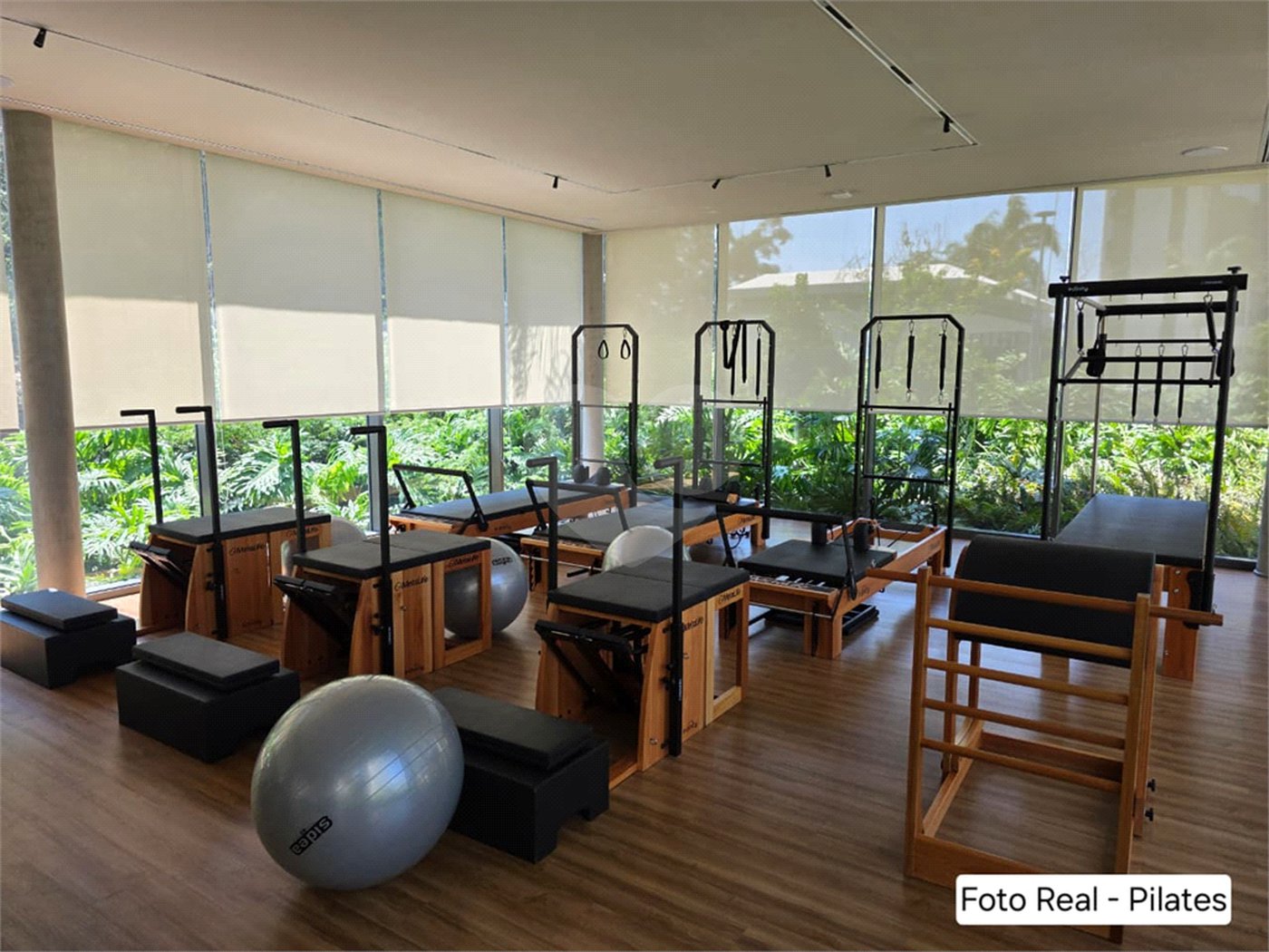 Apartamento à venda com 4 suítes em Jardim Morumbi, São Paulo, SP