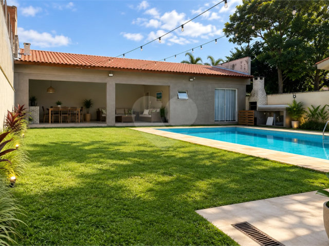 Casa Térrea à venda com 3 suítes em Interlagos, São Paulo, SP
