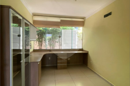 Casa à venda ou para alugar com 3 suítes em Jardim Salto Grande, Araraquara, SP