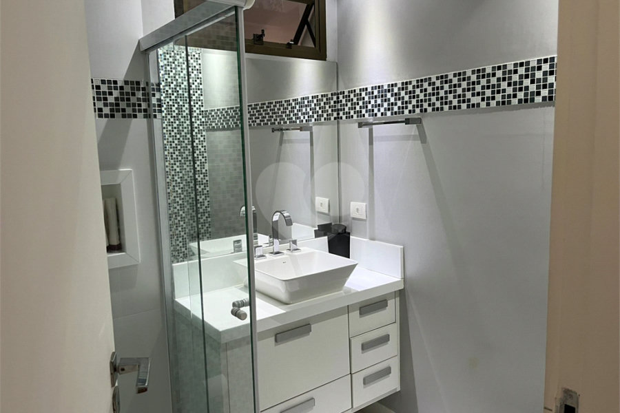 Apartamento à venda com 4 suítes em Santana, São Paulo, SP