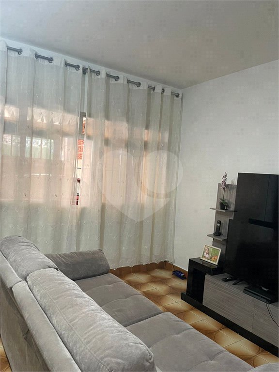 Sobrado à venda com 4 quartos, sendo 1 suíte,  em Horto Florestal, São Paulo, SP