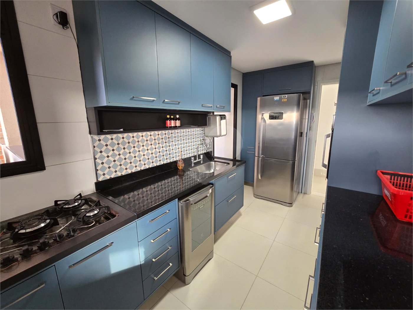 Apartamento para alugar com 3 suítes no Centro, Itapetininga, SP