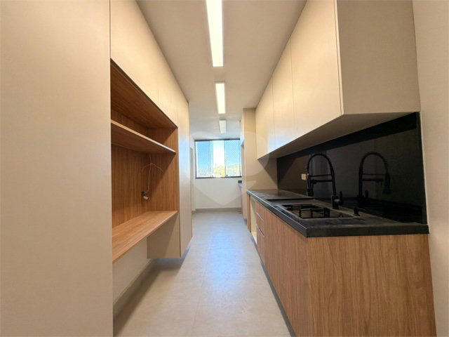 Apartamento à venda com 3 quartos, sendo 1 suíte,  em Tremembé, São Paulo, SP