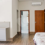 Casa à venda com 4 suítes no condomínio Residencial Saint Charbel, Araçoiaba da Serra - SP