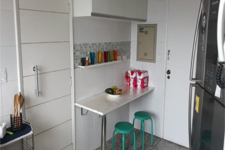 Apartamento para alugar com 3 quartos, sendo 1 suíte,  em Vila Andrade, São Paulo, SP