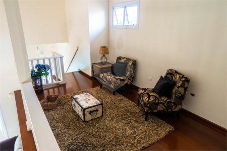Casa à venda com 5 quartos, sendo 4 suítes, no condomínio Flamboyant, Atibaia - SP