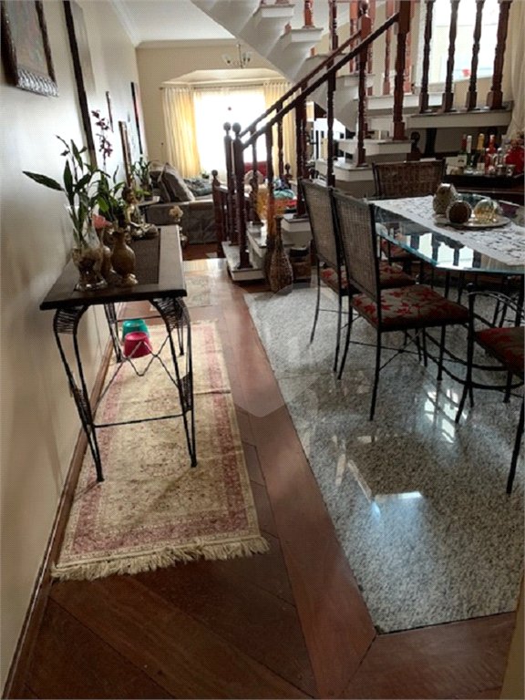 Sobrado à venda com 3 quartos, sendo 1 suíte, em Tremembé, São Paulo, SP