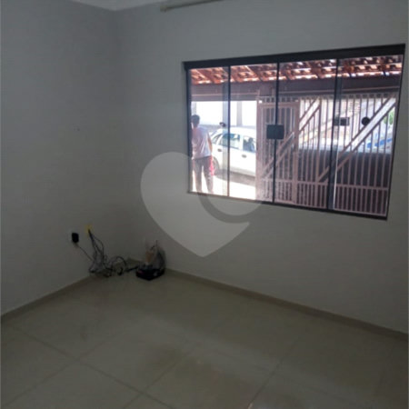 Casa Térrea à venda com 2 quartos, sendo 1 suíte, em Jardim Nápoli, Sorocaba, SP