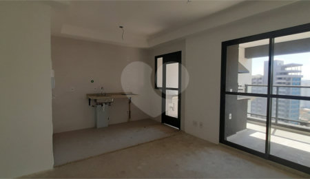 Apartamento à venda com 2 quartos, sendo 1 suíte,  em Brooklin Novo, São Paulo, SP