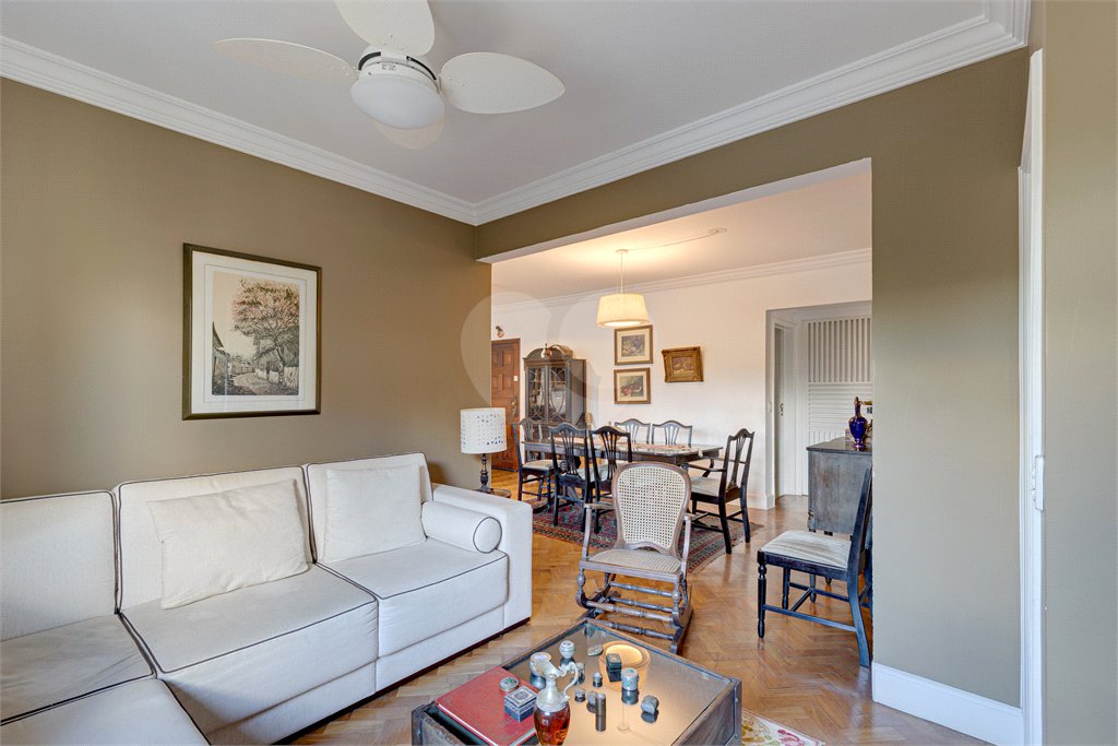Apartamento à venda com 2 quartos, sendo 1 suíte, em Alto da Boa Vista, São Paulo, SP