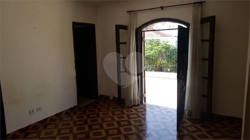 Casa Térrea à venda com 4 quartos, sendo 1 suíte, em Vila Medeiros, São Paulo, SP