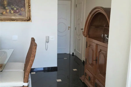 Apartamento à venda com 4 suítes em Vila Andrade, São Paulo, SP