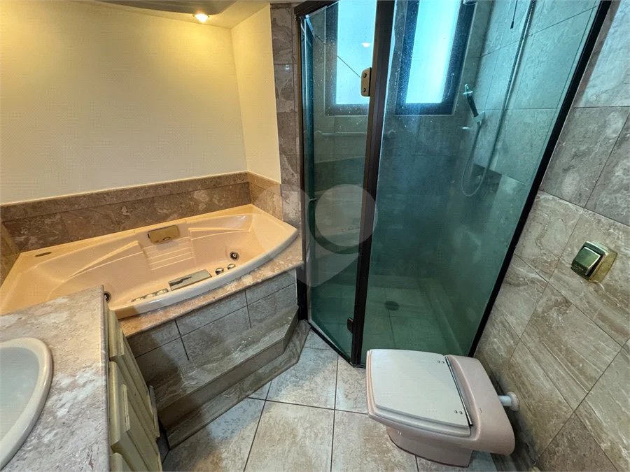 Apartamento à venda com 4 quartos, sendo 3 suítes, em Santana, São Paulo, SP