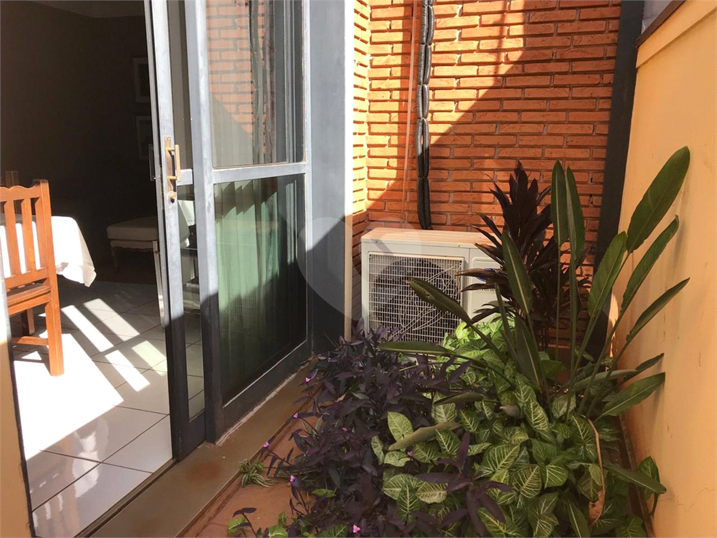 Casa à venda com 3 quartos, sendo 1 suíte, em Jardim São Luiz, Ribeirão Preto, SP